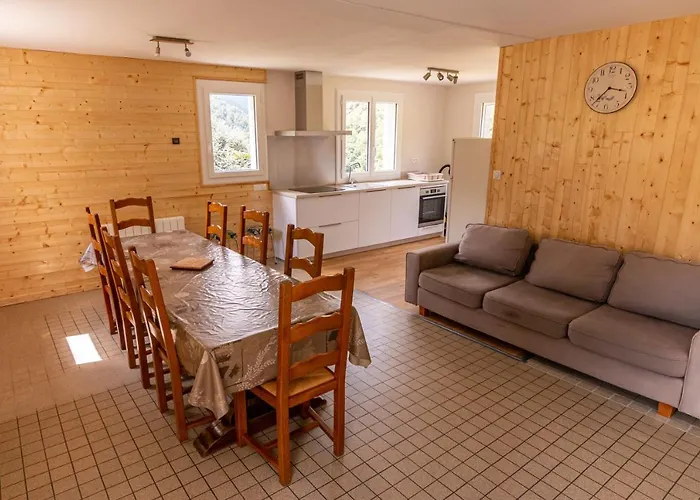 Gite 6 Personnes Avec Terrasse